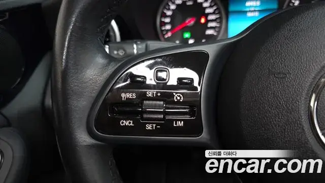 Mercedes-Benz C-Class 2020 — Фото 17/20