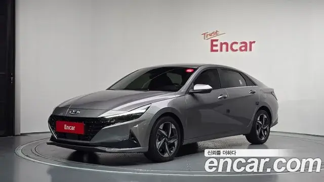 Hyundai Avante 2022 — Фото 1/20