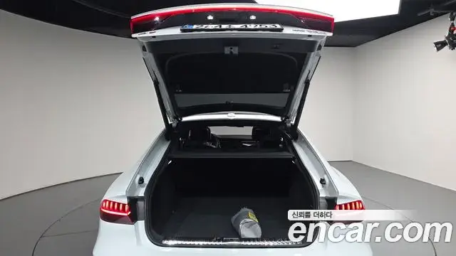 Audi A7 2020 — Фото 20/20