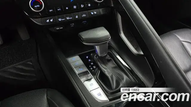Hyundai Avante 2020 — Фото 9/20