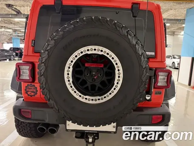 Jeep Wrangler 2019 — Фото 2/19