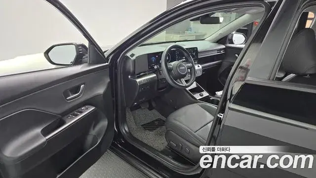Hyundai Kona 2025 — Фото 10/20
