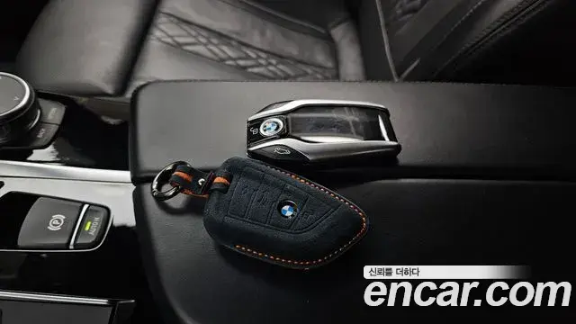 BMW 5 Series 2019 — Фото 15/20