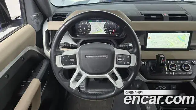 Land Rover Defender 2020 — Фото 12/20