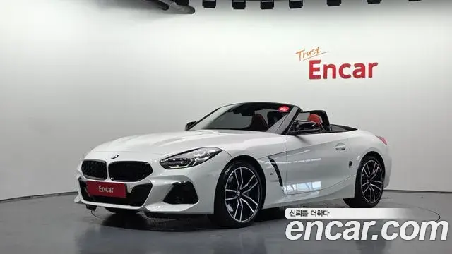 BMW Z4 2021 — Фото 1/20