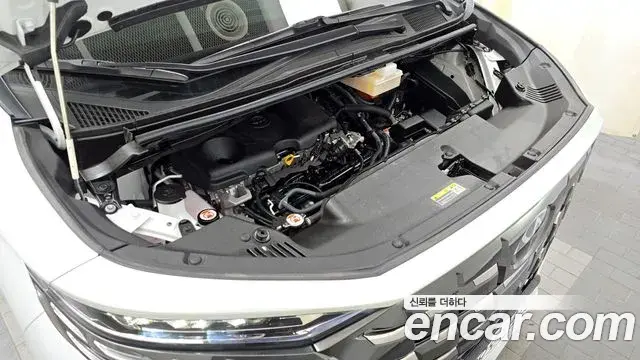 Toyota Alphard 2023 — Photo 6/20