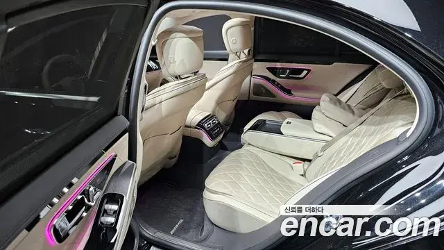 Mercedes-Benz S-Class 2022 — Фото 12/20