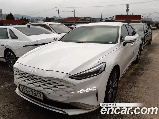 Kia K8 2023 — Şəkil 9/16
