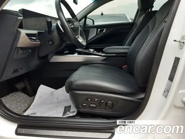 Kia K8 2023 — Şəkil 5/16