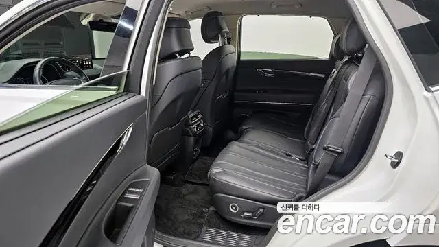 Genesis GV80 2021 — Şəkil 12/20