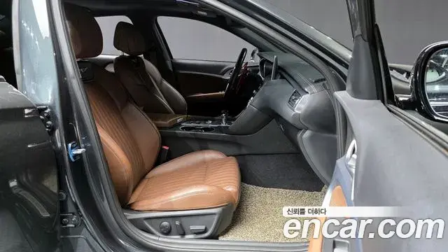 Genesis G70 2018 — Photo 20/20