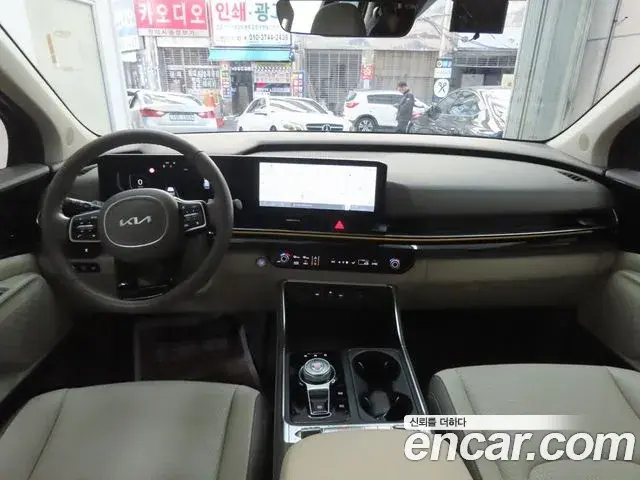 Kia Carnival 2024 — Photo 6/20