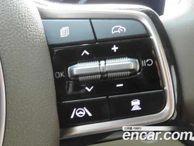 Kia Carnival 2024 — Photo 17/20
