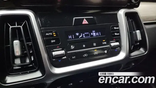 Kia Sorento 2020 — Photo 17/20