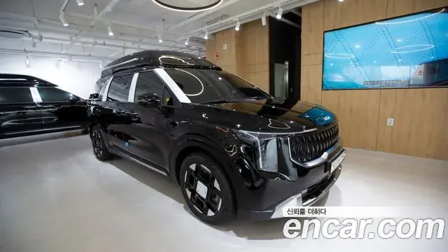 Kia Carnival 2025 — Photo 3/20
