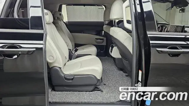 Kia Carnival 2021 — Şəkil 12/20