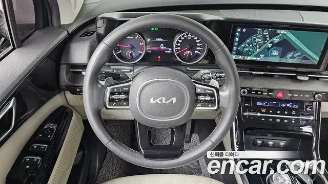 Kia Carnival 2021 — Şəkil 13/20