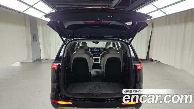 Kia Carnival 2021 — Şəkil 20/20