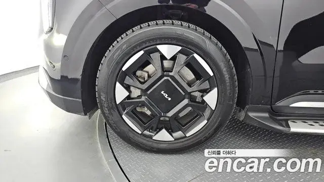 Kia Carnival 2024 — Şəkil 5/20