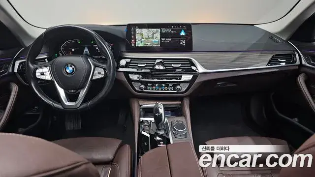 BMW 5 Series 2021 — Şəkil 7/20