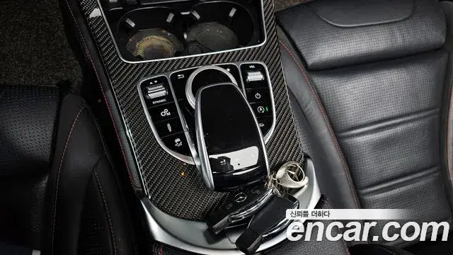 Mercedes-Benz GLC-Class 2018 — Photo 16/20