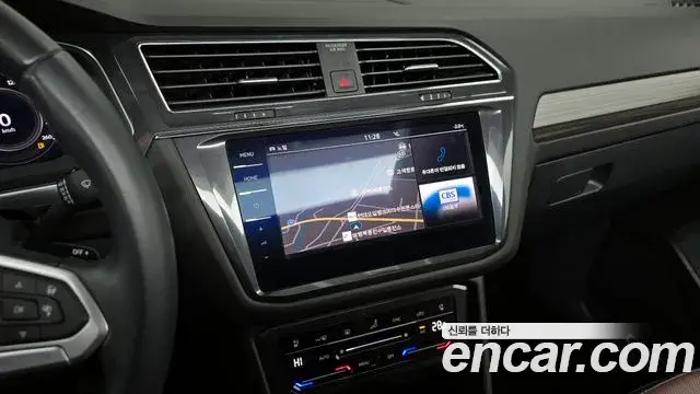 Volkswagen Tiguan Allspace 2022 — Photo 7/20