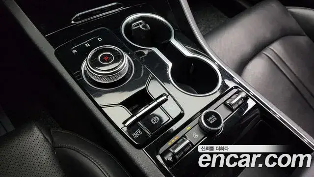 Kia K5, 2022