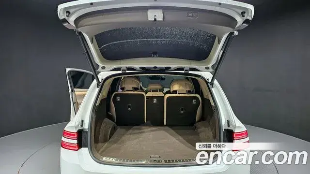 Genesis GV80 2023 — Photo 18/20