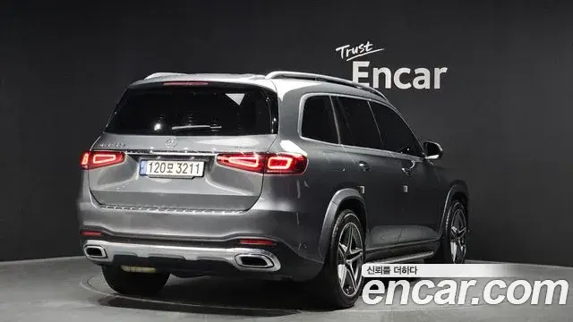 Mercedes-Benz GLS-Class 2022 — Photo 1/20