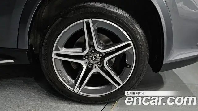 Mercedes-Benz GLS-Class 2022 — Photo 4/20
