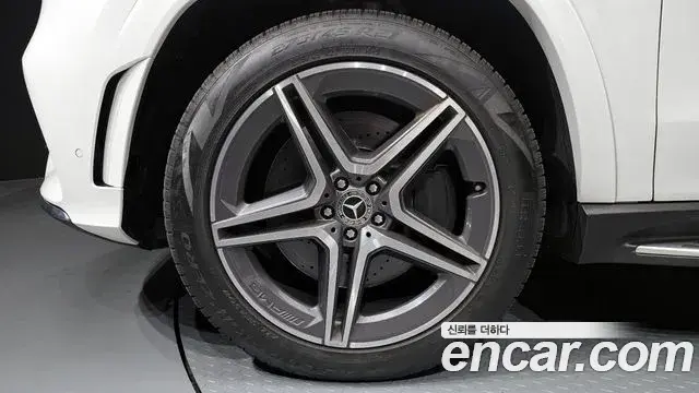 Mercedes-Benz GLS-Class 2022 — Фото 4/20