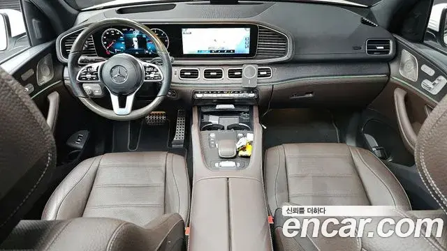 Mercedes-Benz GLS-Class 2022 — Фото 9/20