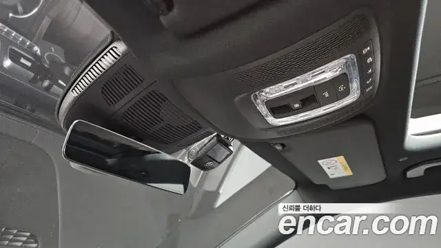 Mercedes-Benz GLS-Class 2022 — Фото 13/20