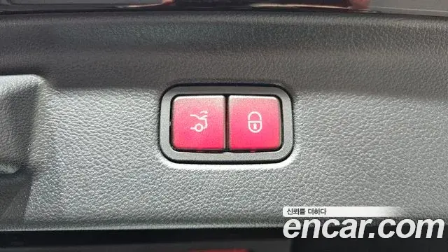 Mercedes-Benz S-Class 2022 — Photo 18/20