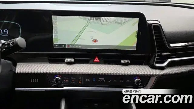 Kia Sportage 2021 — ფოტო 8/20