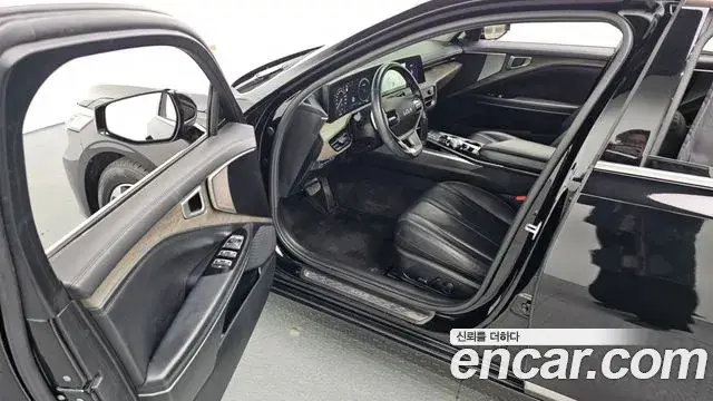 Kia K8, 2022