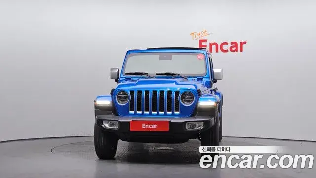 Jeep Wrangler 2022 — ფოტო 3/20