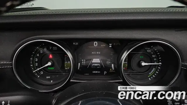 Jeep Wrangler 2022 — ფოტო 8/20