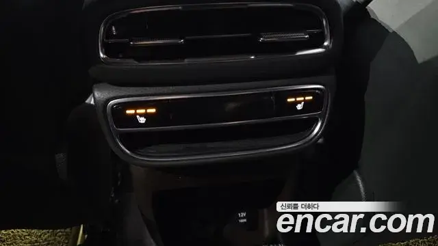 Genesis GV80 2023 — Photo 19/20