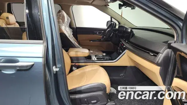 Kia Carnival 2020 — Şəkil 11/20
