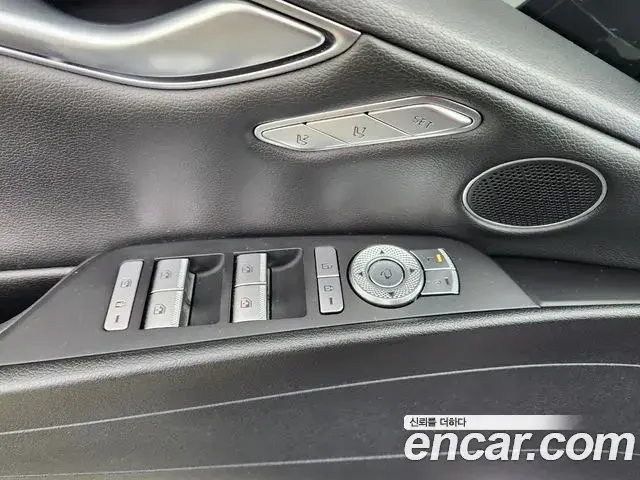 Genesis Electrified G80 2021 — Şəkil 17/20