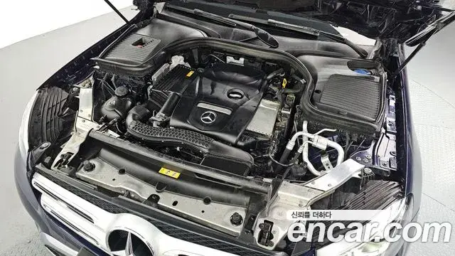Mercedes-Benz GLC-Class 2019 — Şəkil 4/20