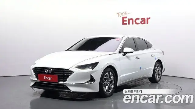 Hyundai Sonata Hybrid 2021 — ფოტო 4/20