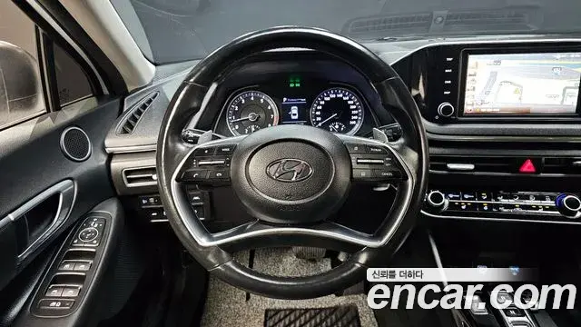 Hyundai Sonata Hybrid 2019 — ფოტო 15/20