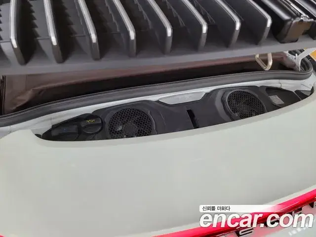 Porsche 911, 2020
