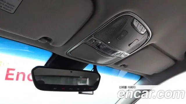 Kia The K9 2018 — Photo 18/20