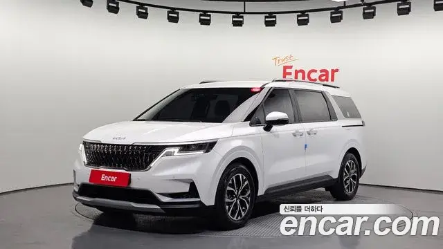 Kia Carnival 2023 — Şəkil 1/20