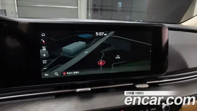 Kia Carnival 2021 — Photo 14/20