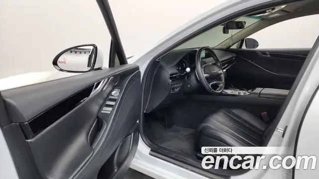 Genesis Electrified G80 2022 — Şəkil 10/20