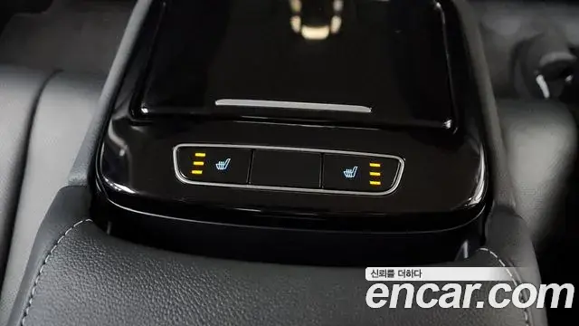 Genesis Electrified G80 2022 — Şəkil 12/20